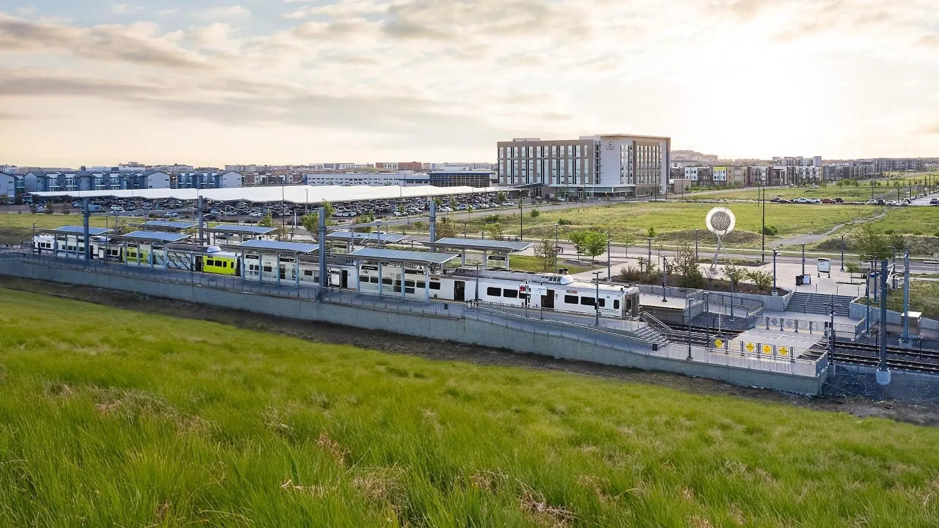 Hyatt Place Pena Station/Denver Airport 3*, Denver