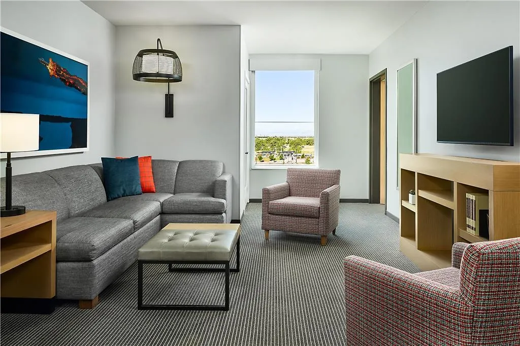 Hyatt Place Pena Station/Denver Airport 3*, Denver